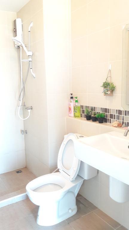 Baan Thew Lom Cha-Am By Natcharee Apartman Kültér fotó